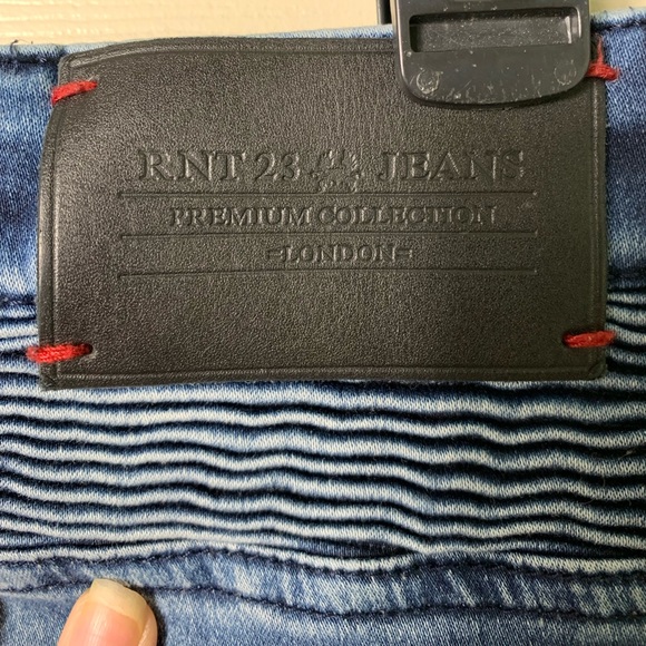 Ron Tomson | Leather Detail Moto Jeans - 32 - Picture 6 of 8